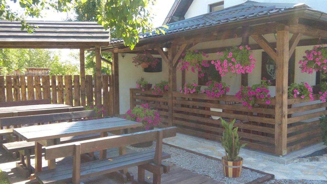 Guest House Nevenka Poljanak Buitenkant foto